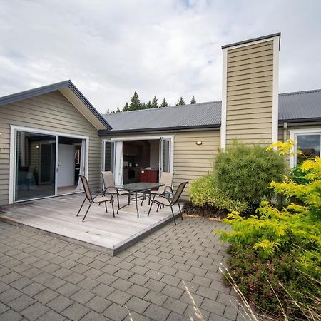 Southland Sounds - Te Anau Holiday Home Dış mekan fotoğraf