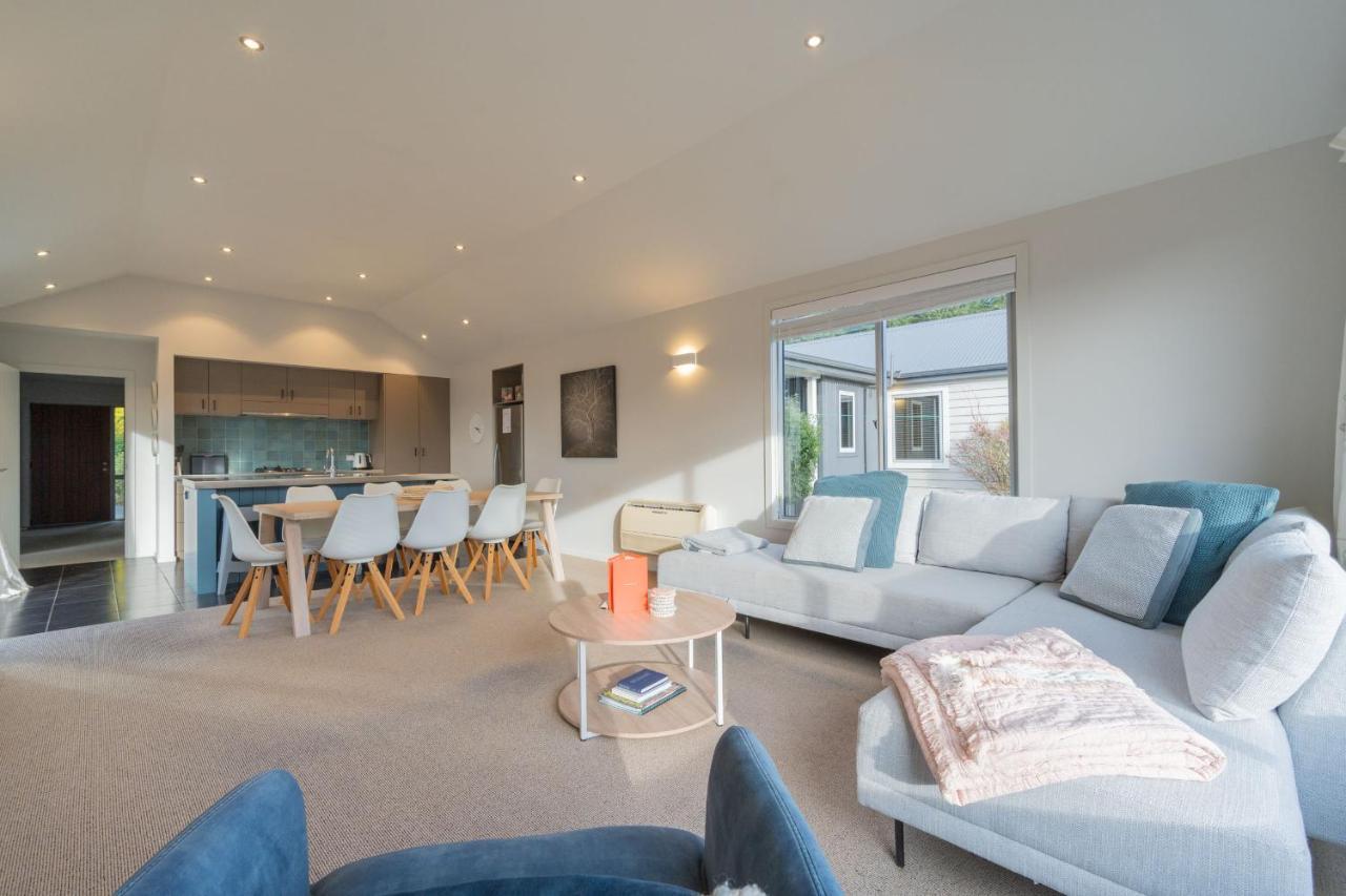Southland Sounds - Te Anau Holiday Home Dış mekan fotoğraf