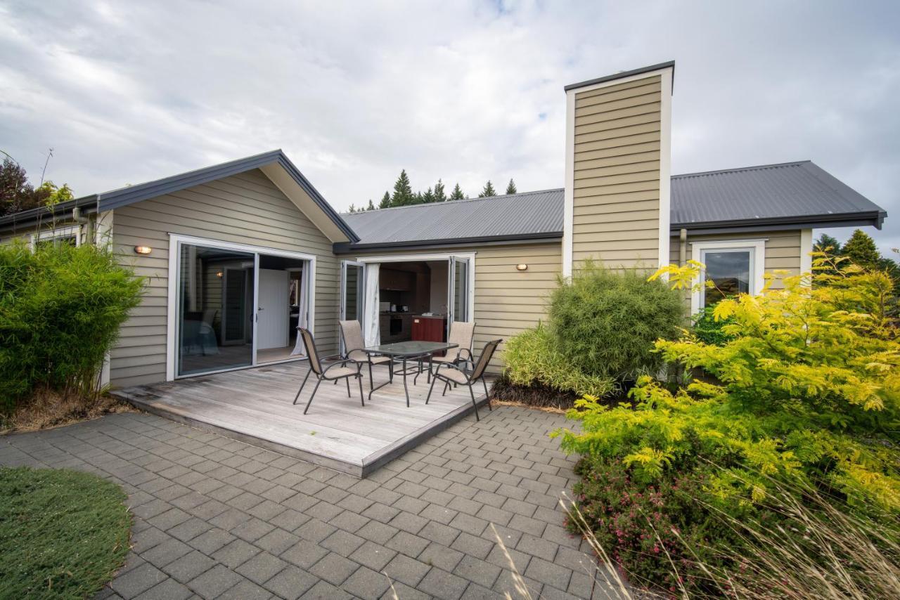Southland Sounds - Te Anau Holiday Home Dış mekan fotoğraf